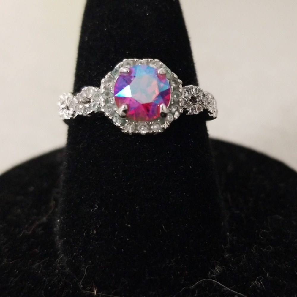 💫Beautiful ring 💎 size 7💫 - Picture 2 of 4